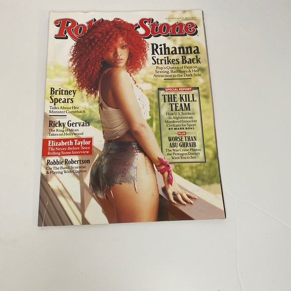 Rolling Stone Mag 2011-#1128-Rihanna-Gervais-Britney Spears-Liz Taylor-War. - Picture 8 of 11
